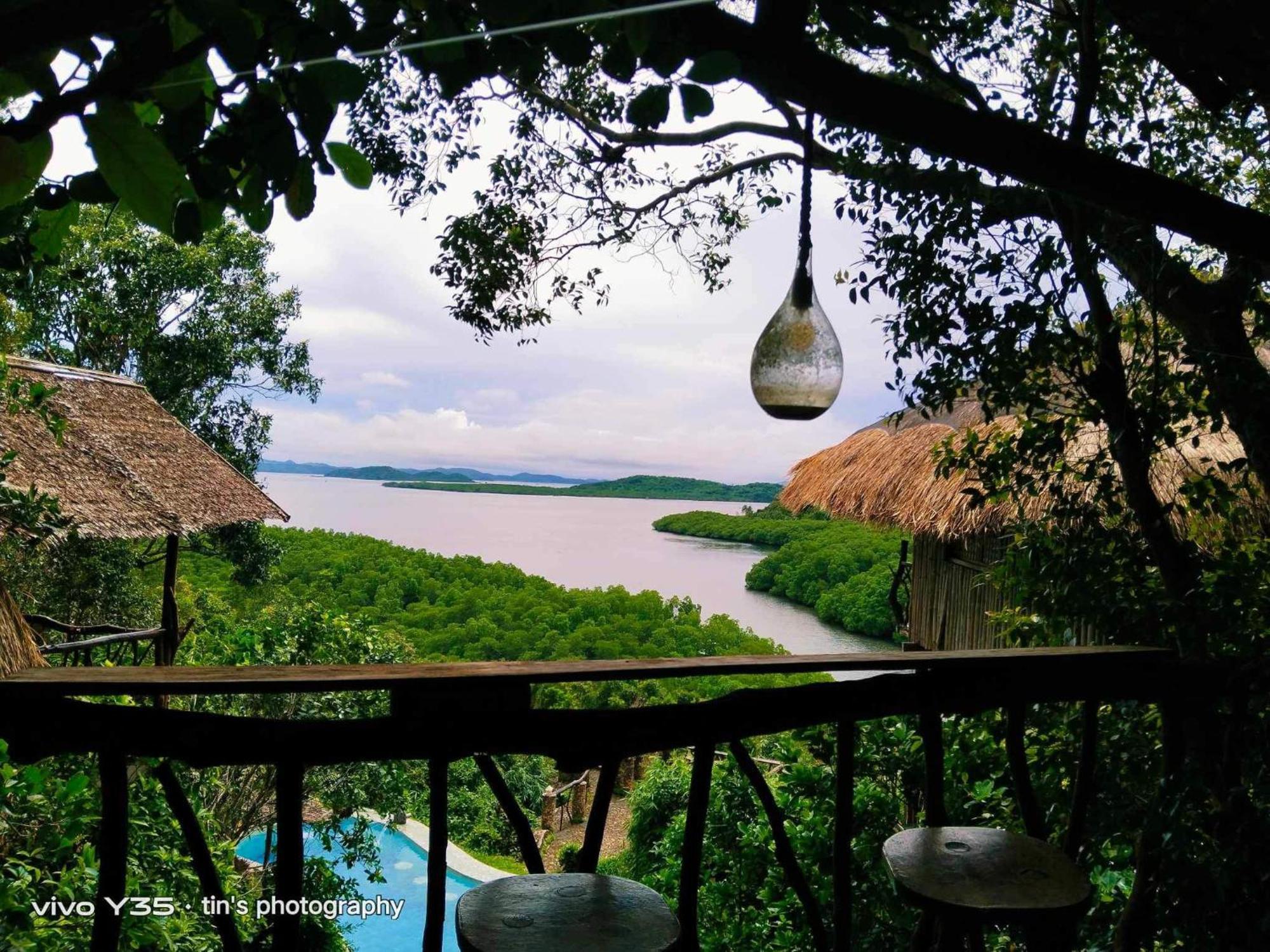 Sanctuaria Treehouses Бусуанга Екстериор снимка